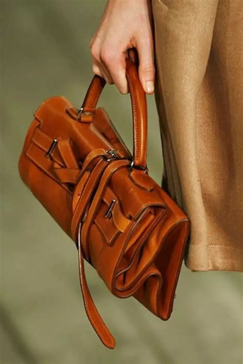 The Best Limited Edition Hermès Kelly Bags for Weekends in the .